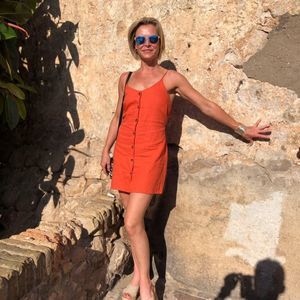 Meet your Posher, Val